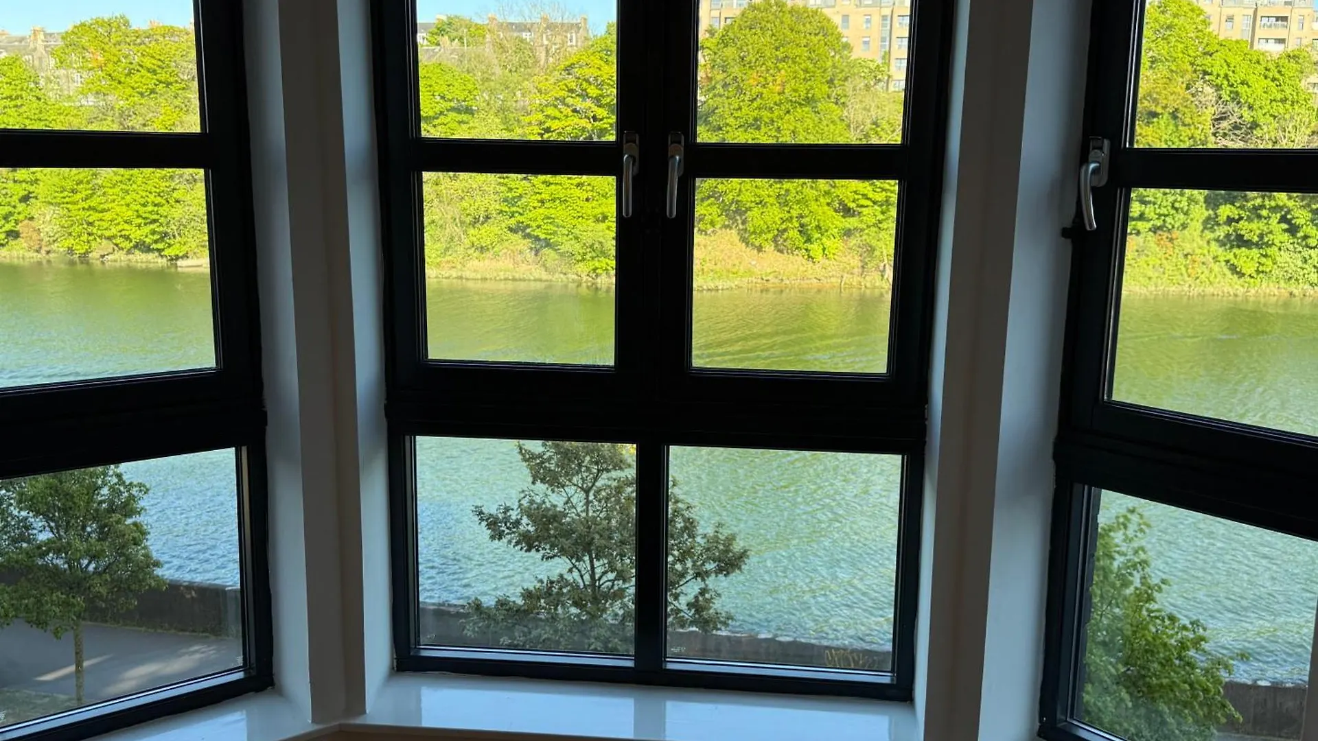 Ferryhills Riverside Retreat أبردين